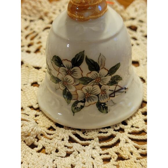 Vintage Lugene's Dinner Bell White State Flower Japan Collectible Decorative - Picture 4 of 8